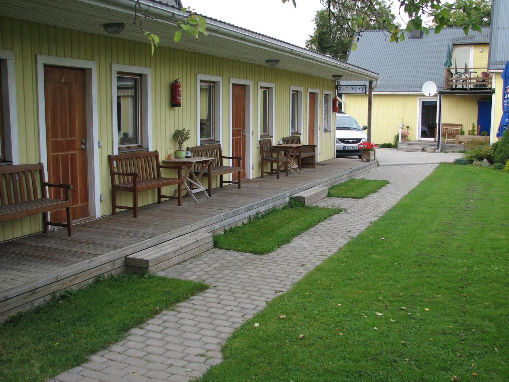 Kaare Guesthouse Viljandi  Ngoại thất bức ảnh
